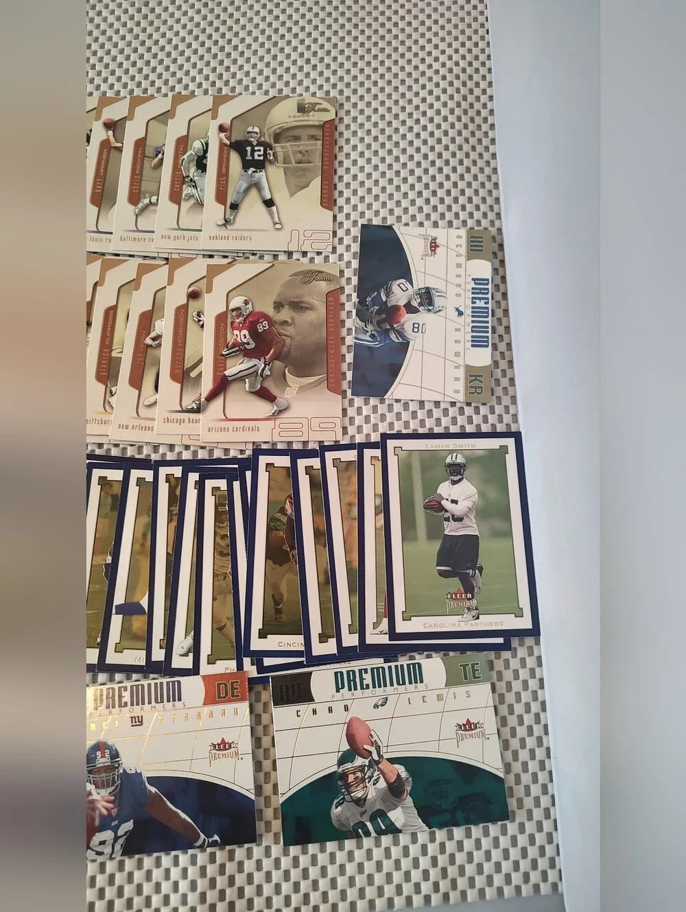 60 Football Trading Cards Lot 2002